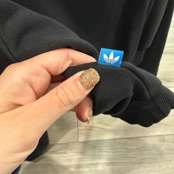 Adidas Black Hoodie Crop with White Drawstrings - Picture 5 of 5